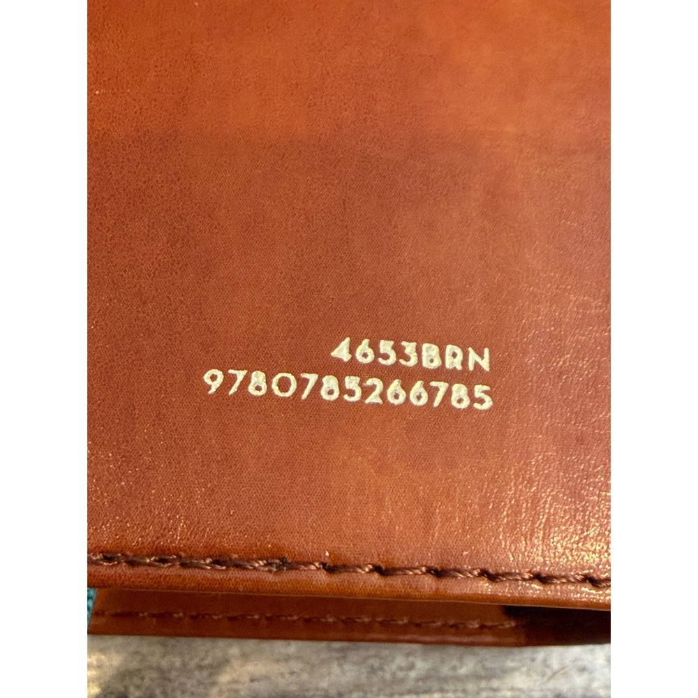 Thomas Nelson Encountering God Study Bible NKJV Leathersoft Indexed Gold Foil - Picture 4 of 14